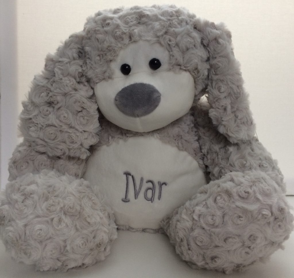 Cadeau idee, kinderknuffels gepersonaliseerd met naam, door ZijHaven3, borduurstudio Lemmer