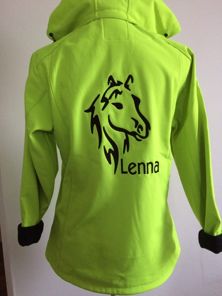 Equestrian sport, sofshell, personalised with logo and name on the back, by ZijHaven3, borduurstudio Lemmer