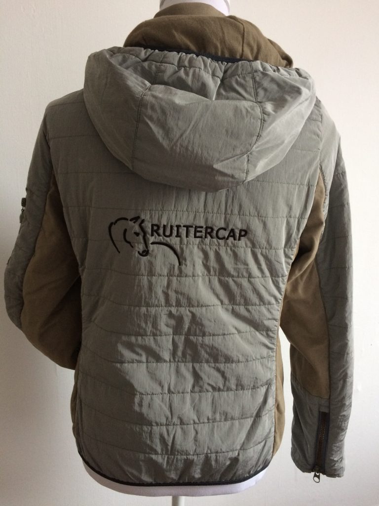Equestrian sports, jacket with company logo, Ruitercap, by ZijHaven3, borduurstudio Lemmer